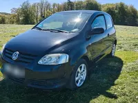 Gebraucht VW Fox Style 60 PS (44 kW) 2011 Schwarz Kleinwagen