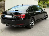 Gebraucht Skoda Superb SportLine 190 PS (139 kW) 2023 Schwarz Limousine