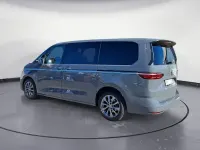Gebraucht VW Multivan Style 150 PS (110 kW) 2025 Grau Van / Kleinbus