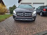 Gebraucht Mercedes GLA220 Urban 177 PS (130 kW) 2018 Schwarz SUV