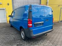 Gebraucht Mercedes Vito 88 PS (64 kW) 2016 Blau Van