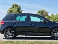 Gebraucht VW Golf VII Style 105 PS (77 kW) 2012 Schwarz Limousine