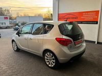 Gebraucht Opel Meriva Edition 140 PS (102 kW) 2010 Silber Van / Kleinbus