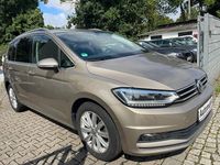 Gebraucht VW Touran Highline 190 PS (139 kW) 2018 Beige Van / Kleinbus