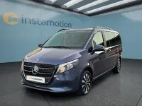 Gebraucht Mercedes V220 163 PS (119 kW) 2024 Blau Van / Kleinbus