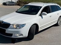 Gebraucht Skoda Superb 2011 Weiß Kombi