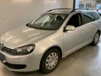 Gebraucht VW Golf VI Comfortline 105 PS (77 kW) 2011 Silber Kleinwagen