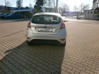 Używany Ford Fiesta Trend 60 KM (44 kW) 2012 Srebrny Sedan/Limuzyna