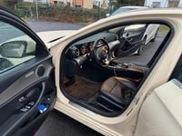 Gebraucht Mercedes E200 150 PS (110 kW) 2018 Andere farben Limousine