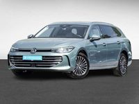 Gebraucht VW Passat Elegance 150 PS (110 kW) 2024 Maripositgrün metallic Kombi