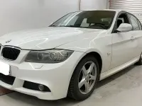 Gebraucht BMW 318 143 PS (105 kW) 2011 Weiß Limousine