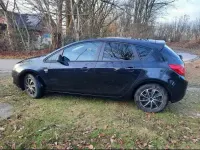 Gebraucht Opel Astra 140 PS (102 kW) 2012 Schwarz Kleinwagen