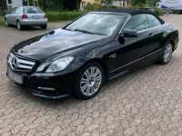 Gebraucht Mercedes E250 204 PS (150 kW) 2012 Schwarz Cabrio