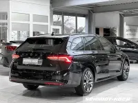 Gebraucht Skoda Octavia Selection 150 PS (110 kW) 2024 Blackmagic perleffekt Kombi