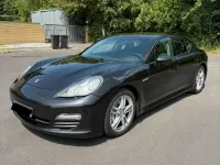 Gebraucht Porsche Panamera 250 PS (183 kW) 2012 Schwarz Kleinwagen