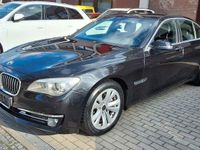 Second-hand BMW 730 258 CP (189 kW) 2014 Negru Berlinǎ