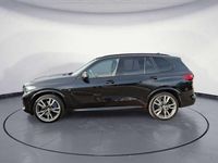 Gebraucht BMW X5 M 530 PS (389 kW) 2022 Saphirschwarz metallic SUV