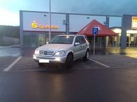Gebraucht Mercedes ML270 222 PS (163 kW) 2003 Silber metallic SUV