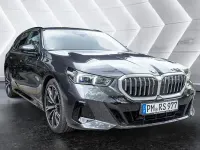 Gebraucht BMW 520 208 PS (152 kW) 2025 Grau Kombi