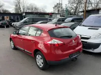 Gebraucht Renault Mégane Expression 101 PS (74 kW) 2010 Rot Limousine
