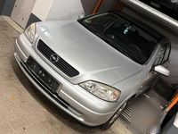Gebraucht Opel Astra 101 PS (74 kW) 2002 Silber Coupé