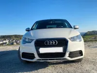 Używany Audi A1 Attraction 86 KM (63 kW) 2011 Biały Hatchback