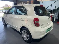 Gebraucht Nissan Micra 80 PS (58 kW) 2013 Weiß Kleinwagen
