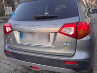 Gebraucht Suzuki Vitara 120 PS (88 kW) 2017 Silber SUV