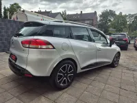 Gebraucht Renault Clio GrandTour Dynamique 90 PS (66 kW) 2015 Silber Kombi