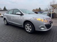 Gebraucht Renault Mégane III Expression 106 PS (77 kW) 2012 Grau Limousine