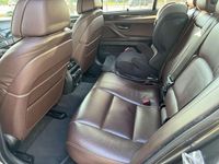 Gebraucht BMW 525 Luxury Line 218 PS (160 kW) 2016 Grau Limousine