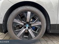 Gebraucht BMW iX Performance 239 kW (326 PS) 2024 Oxidgrau ii metallic SUV