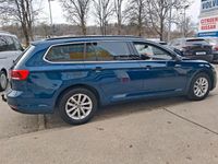 Gebraucht VW Passat Business 150 PS (110 kW) 2021 Blau Kombi