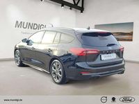 Gebraucht Ford Focus ST-Line X 116 PS (85 kW) 2024 Schwarz Kombi
