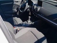 Second-hand Audi A3 116 CP (85 kW) 2018 Alb Berlinǎ
