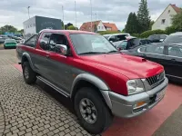 Gebraucht Mitsubishi L200 281 PS (206 kW) 2000 Rot Pickup