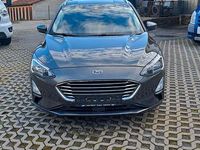 Gebraucht Ford Focus Titanium 125 PS (91 kW) 2022 Grau Kombi