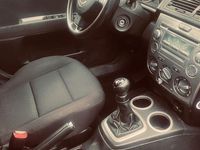 Usado Mazda 2 Impuls 75 HP (55 kW) 2008 Cinzento Citadino
