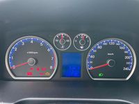 Gebraucht Hyundai i30 77 PS (56 kW) 2012 Weiß Kleinwagen