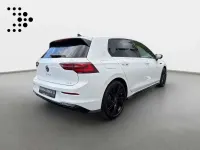 Gebraucht VW Golf VIII Style 150 PS (110 kW) 2024 Pure white Limousine