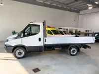 Używany Iveco Daily 116 KM (85 kW) 2017 Biały