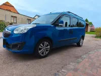 Gebraucht Opel Combo Edition 120 PS (88 kW) 2017 Blau Van / Kleinbus