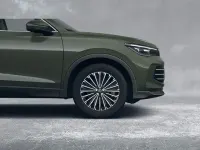 Gebraucht VW Tiguan Elegance 150 PS (110 kW) 2024 Grün SUV