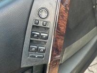 Gebraucht BMW 525 177 PS (130 kW) 2004 Grau Kombi