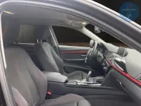 Gebraucht BMW 330 Sport Line 252 PS (185 kW) 2018 Schwarz Kombi