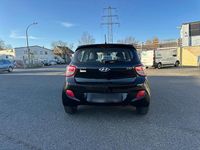 Gebraucht Hyundai i10 2015 Schwarz Kleinwagen