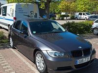 Gebraucht BMW 325 218 PS (160 kW) 2005 Grau Limousine