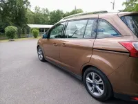 Gebraucht Ford Grand C-Max Trend 150 PS (110 kW) 2015 Braun Van / Kleinbus