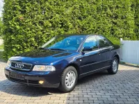 Gebraucht Audi A4 125 PS (91 kW) 1999 Blau Limousine