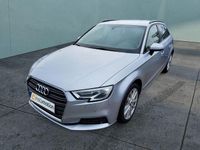 Gebraucht Audi A3 116 PS (85 kW) 2019 Silber Limousine